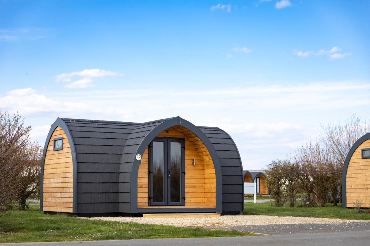 Camping Pods Trevella Holiday Park Crantock Eksteriør billede