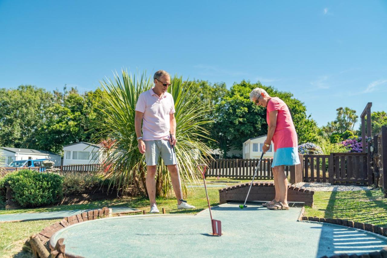 Camping Pods Trevella Holiday Park Crantock Eksteriør billede